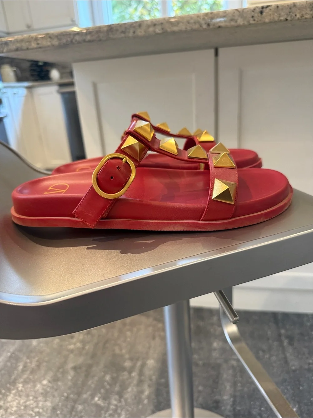 Valentino Rockstud Leather Roman Red Slide Sandals - Picture 5 of 12